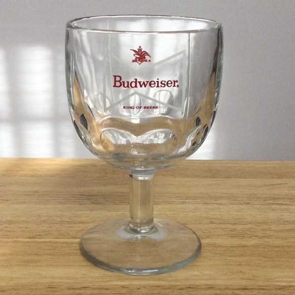 🌞 Budweiser vintage King of Beers Stem Drinking Glass Goblet 6” Tall Bow Tie - Picture 1 of 10